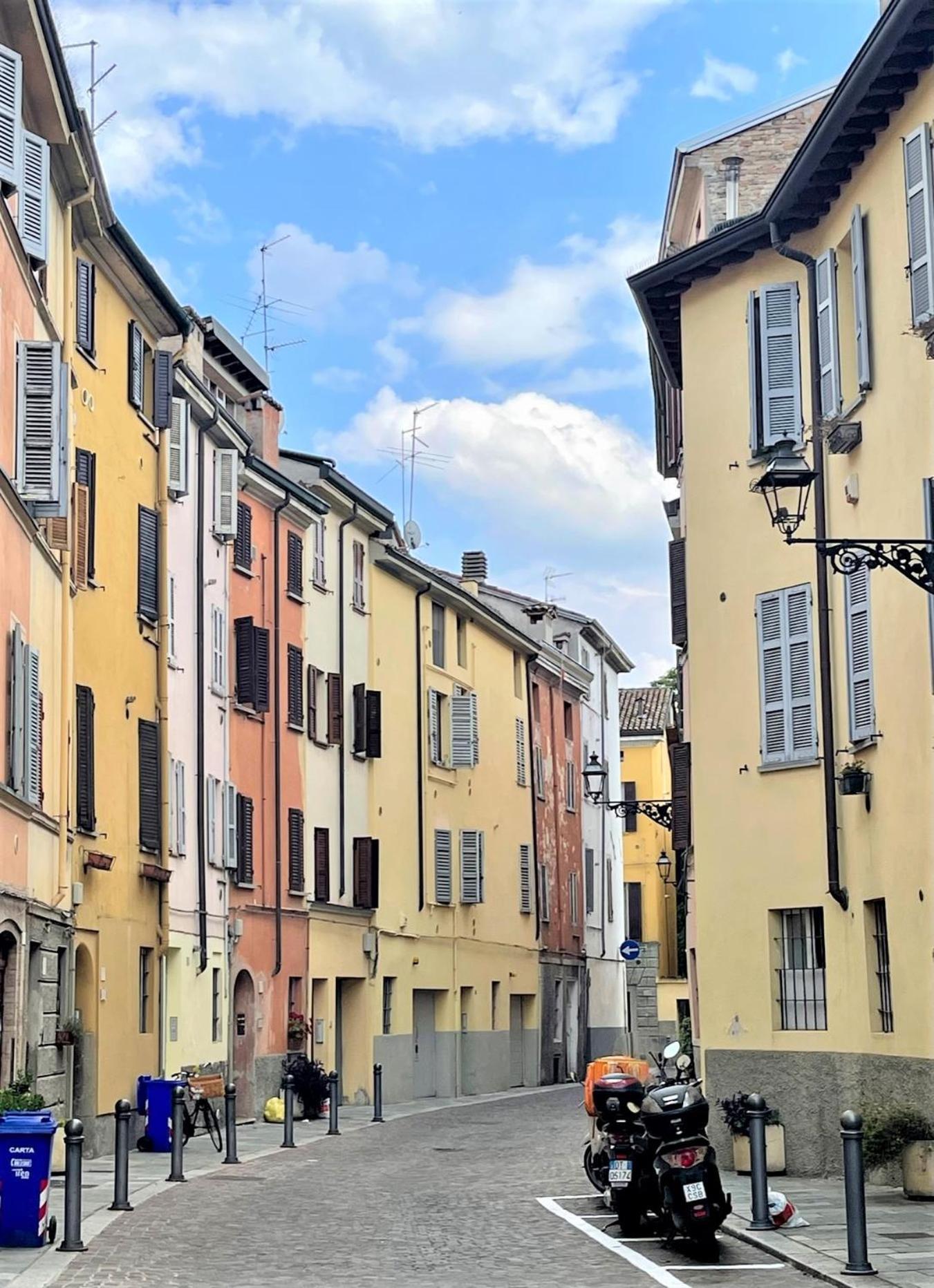 Buro Nel Borgo Leilighet Parma Eksteriør bilde